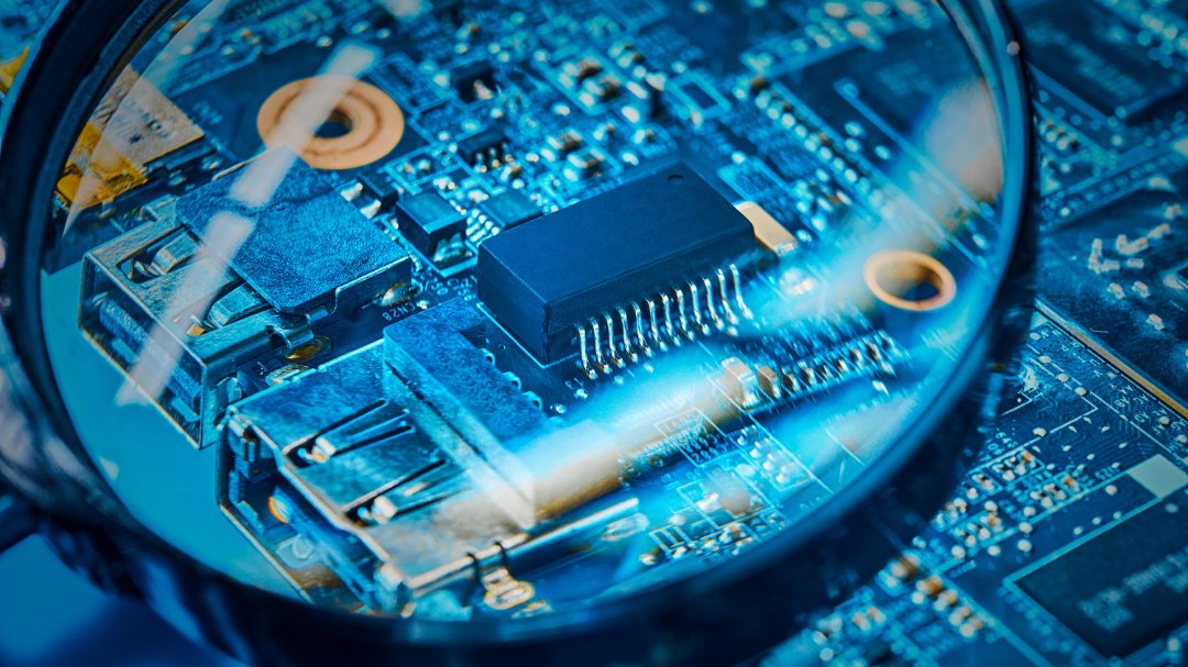 lupa con pcb
